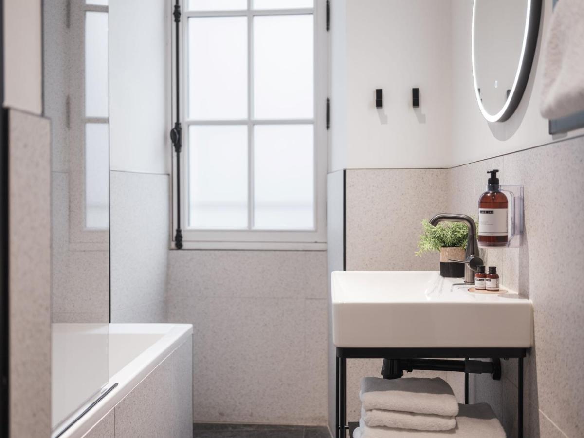 Appartements Crebillon - Maisons Du Monde Hotel & Suites Nantes Luaran gambar